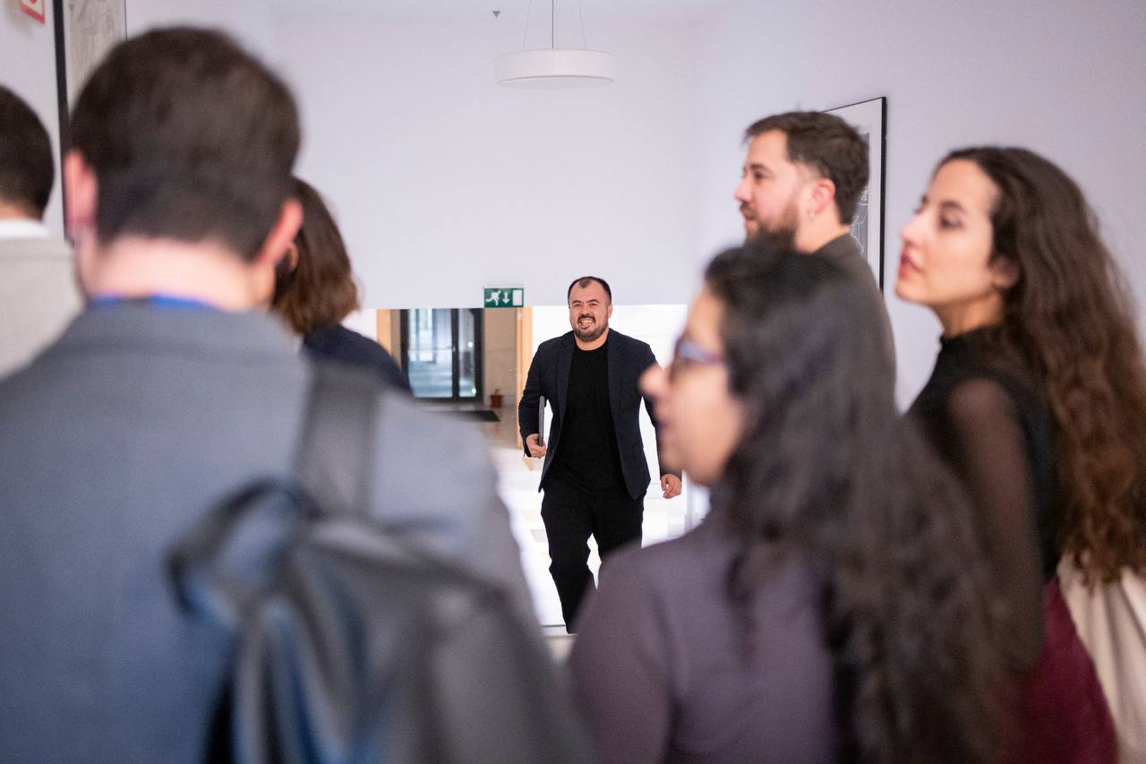 Nahuel González durante su trabajo parlamentario de hoy en el Congreso